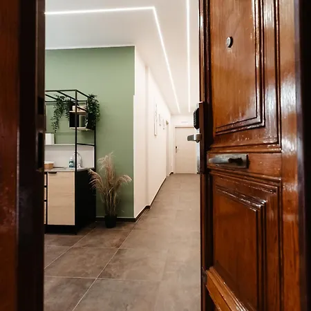 La Casa Di Ax * Roma